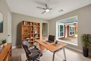 15411 Park Estates Ln, Houston, TX 77062 - Photo 8