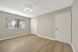 15411 Park Estates Ln, Houston, TX 77062 - Photo 46