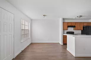 8243 Creekbend Dr, Houston, TX 77071 - Photo 10