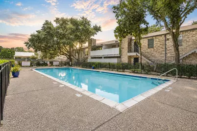 8243 Creekbend Drive #8243, Houston, TX 77071 - Photo 4