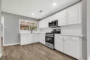 3809 Sherbrooke Rd, Pasadena, TX 77503 - Photo 22