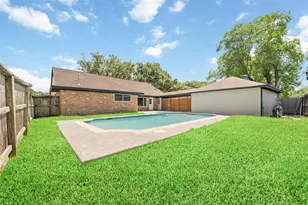5950 Dumfries Dr, Houston, TX 77096 - Photo 28