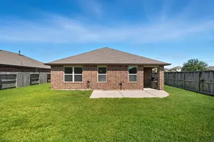 12801 Pirate Bend Dr, Texas City, TX 77568 - Photo 20
