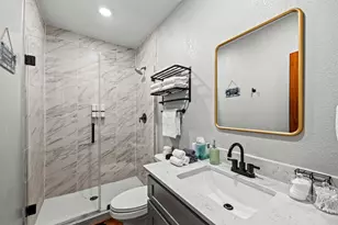 2512 Calumet St, Houston, TX 77004 - Photo 20