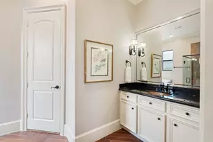 5202 Patrick Henry St, Bellaire, TX 77401 - Photo 24