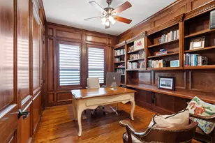 5202 Patrick Henry St, Bellaire, TX 77401 - Photo 20