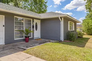 9802 Carmalee St, Houston, TX 77075 - Photo 4