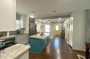 720 Caperton St, Houston, TX 77022 - Photo 14