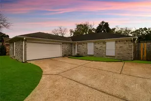 22603 Deville Dr, Katy, TX 77450 - Photo 2