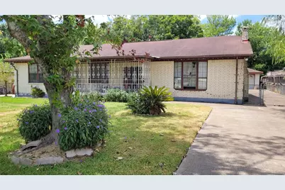 13015 Glenda, Houston, TX 77037 - Photo 1