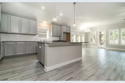 9615 Spring Court, Iowa Colony, TX 77583 - Photo 8