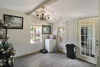 306 W Houston Avenue, Pasadena, TX 77502 - Photo 8