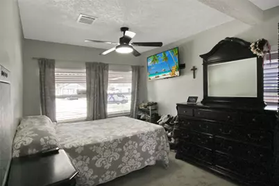 306 W Houston Avenue, Pasadena, TX 77502 - Photo 10