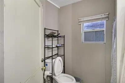 306 W Houston Avenue, Pasadena, TX 77502 - Photo 18