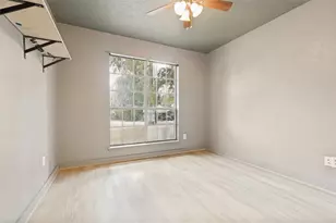 221 Tupelo Ln, Conroe, TX 77304 - Photo 16