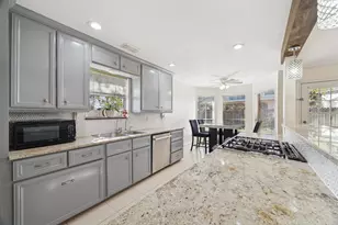 8210 Alabaster Dr, Houston, TX 77083 - Photo 14