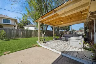 8210 Alabaster Dr, Houston, TX 77083 - Photo 40