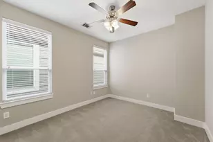 5326 Darling St, Houston, TX 77007 - Photo 16