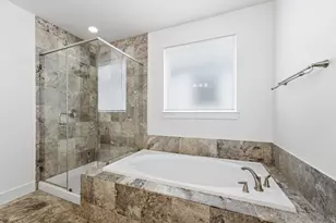5326 Darling St, Houston, TX 77007 - Photo 22
