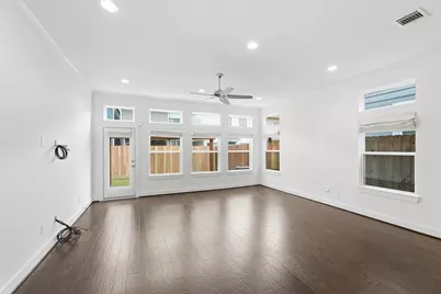 5326 Darling Street, Houston, TX 77007 - Photo 12