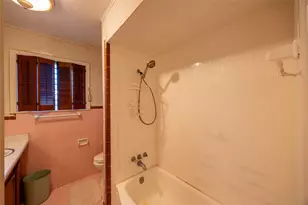 7718 Dillon St, Houston, TX 77061 - Photo 20