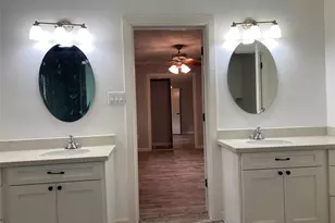 9614 Greenwillow St, Houston, TX 77096 - Photo 22