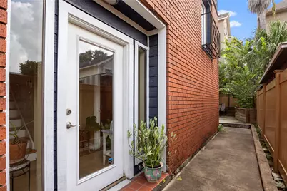 2415 Dunlavy Street #1/2, Houston, TX 77006 - Photo 10