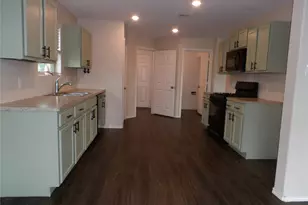 4307 Cedar Elm St, Baytown, TX 77521 - Photo 2