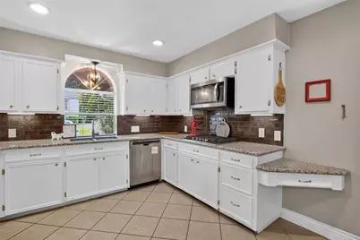 5451 Appleblossom Lane, Friendswood, TX 77546 - Photo 26