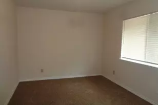 5644 Birchmont Dr, Houston, TX 77091 - Photo 14
