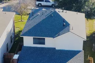 9519 Garrett Pine Lane, Houston, TX 77044 - Photo 6