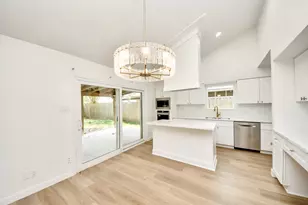 16310 Havenhurst Dr, Houston, TX 77059 - Photo 14