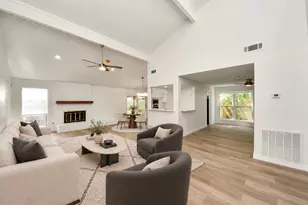 16310 Havenhurst Dr, Houston, TX 77059 - Photo 8
