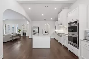 111 N Bimini Twist Cir, The Woodlands, TX 77375 - Photo 18