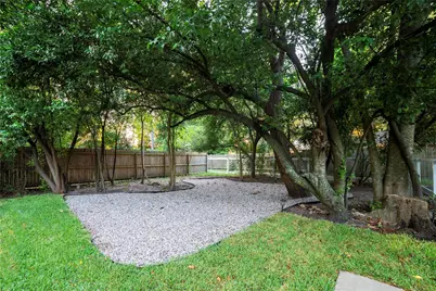 420 N Live Oak Street, Tomball, TX 77375 - Photo 22