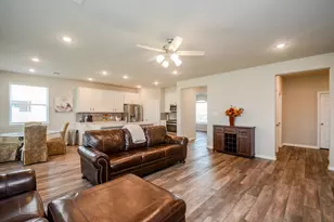 1302 Oregon St, La Porte, TX 77571 - Photo 12