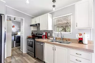 596 County Rd 4700, Dayton, TX 77535 - Photo 12