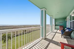 4221 Grassy Pointe Dr, Galveston, TX 77554 - Photo 6