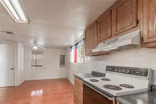 1417 23rd St, Huntsville, TX 77340 - Photo 12