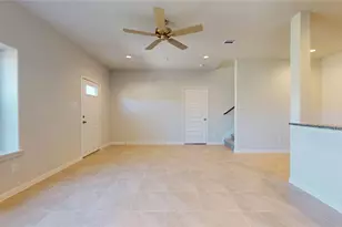 11833 E Gate Dr, Willis, TX 77318 - Photo 6