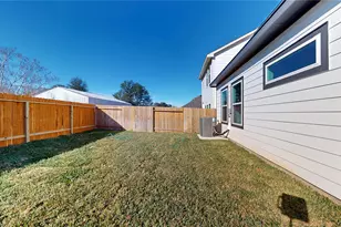 11833 E Gate Dr, Willis, TX 77318 - Photo 44