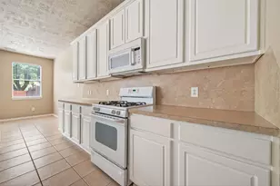 5626 Claybeck Ln, Katy, TX 77494 - Photo 8