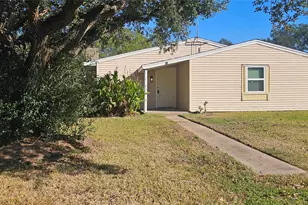 1202 Dyer Ave, Rosenberg, TX 77471 - Photo 14