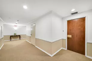 651 Bering Dr, Houston, TX 77057 - Photo 20