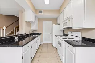 12550 Piping Rock Dr, Houston, TX 77077 - Photo 8