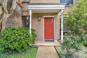 12550 Piping Rock Dr, Houston, TX 77077 - Photo 2