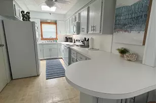 951 Clara, Crystal Beach, TX 77650 - Photo 20