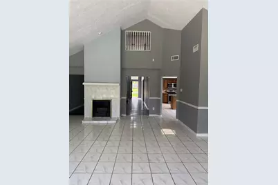 5322 Golden Stream Drive, Houston, TX 77066 - Photo 4