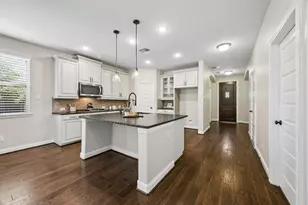 2018 Thunder Ridge Way, Houston, TX 77089 - Photo 8