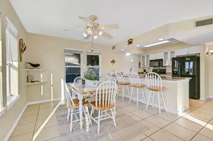 21928 Lampasas Dr, Galveston, TX 77554 - Photo 14